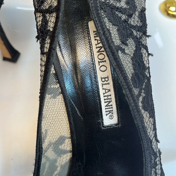 MANOLO BLAHNIK HEELS - Picture 8 of 9